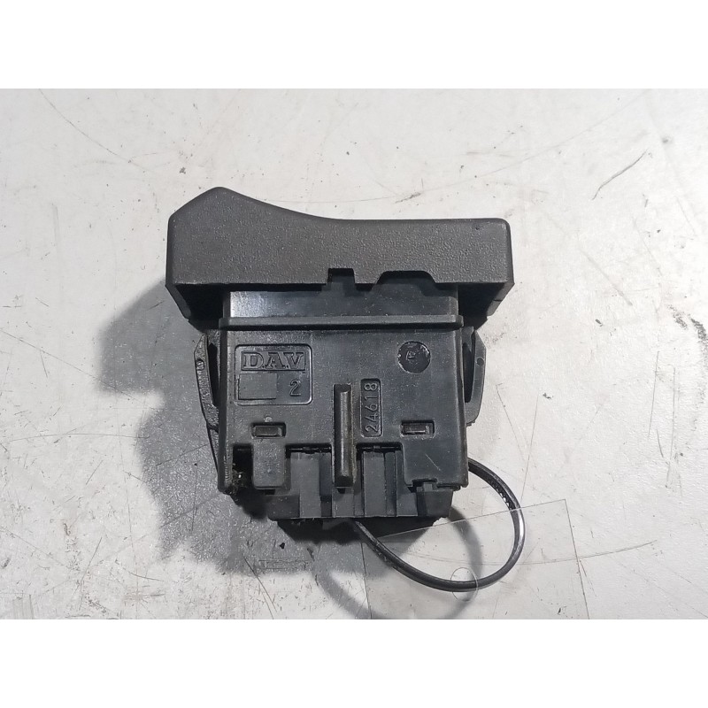 Recambio de interruptor para renault magnum ab diesel referencia OEM IAM 5010589488 - Blanco 3