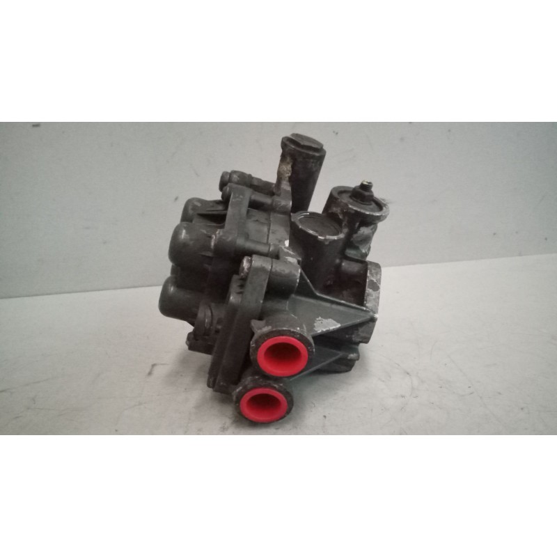 Recambio de valvula aire para mercedes-benz actros 2/3 2 - ejes / 6 cil. 12.0 v6 diesel (om 501 la) referencia OEM IAM AE4800  K - Blanco 3