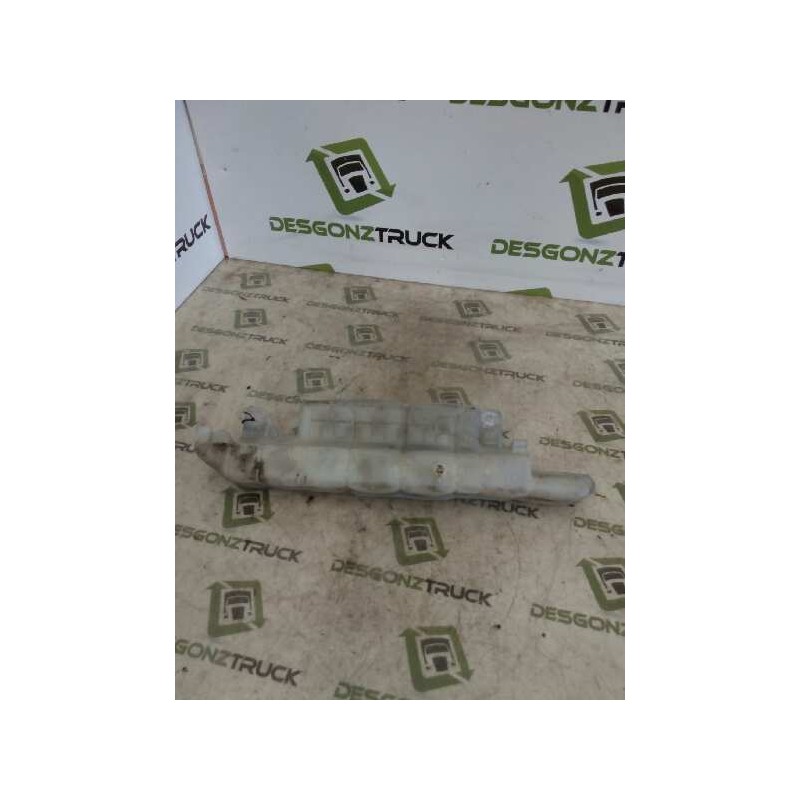Recambio de deposito expansion para renault maxity fg 150.35/45 referencia OEM IAM 21710MB40 - Blanco 2