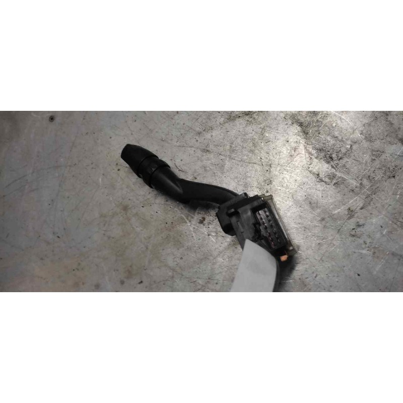 Recambio de mando limpia para ssangyong kyron 270 xdi limited 4wd referencia OEM IAM   14 PINS 2