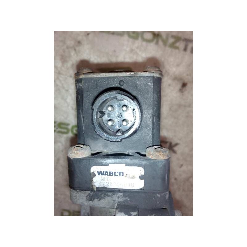 Recambio de valvula aire para renault hr 420.18/26 premium 01  fsa 4x2 420.18 larga distancia referencia OEM IAM 5010422345 4728 - Blanco 3