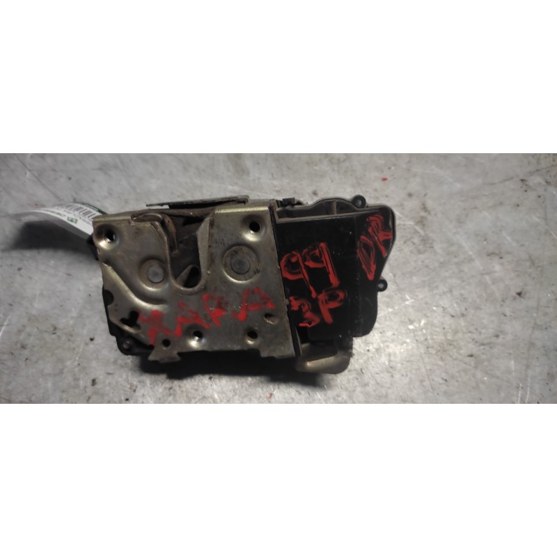 Recambio de cerradura puerta delantera derecha para citroën xsara berlina 1.4 referencia OEM IAM   6 PINS