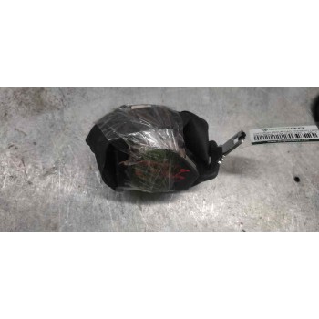 CINTURON SEGURIDAD TRASERO DERECHO 