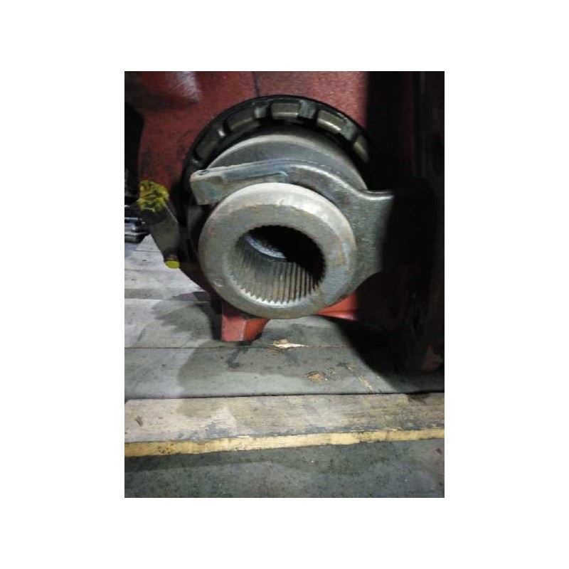 Recambio de grupo para iveco eurocargo chasis  (typ 100 e 21) tráfico urbano referencia OEM IAM 140E 1/430 10X43 3