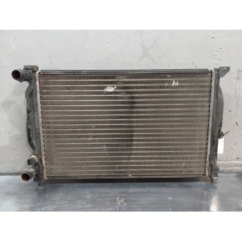 Recambio de radiador agua para audi a4 berlina (b5) 1.8 referencia OEM IAM 8D0121251Q  