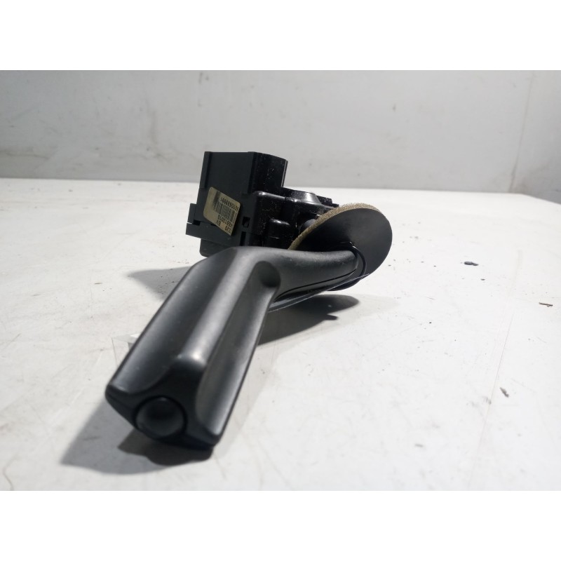 Recambio de mando limpia para renault magnum ab diesel referencia OEM IAM 5010589991 - Blanco 3