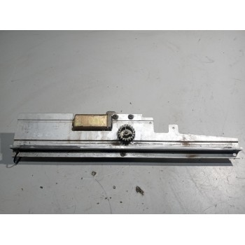 MOTOR ELEVALUNAS DELANTERO IZQUIERDO 