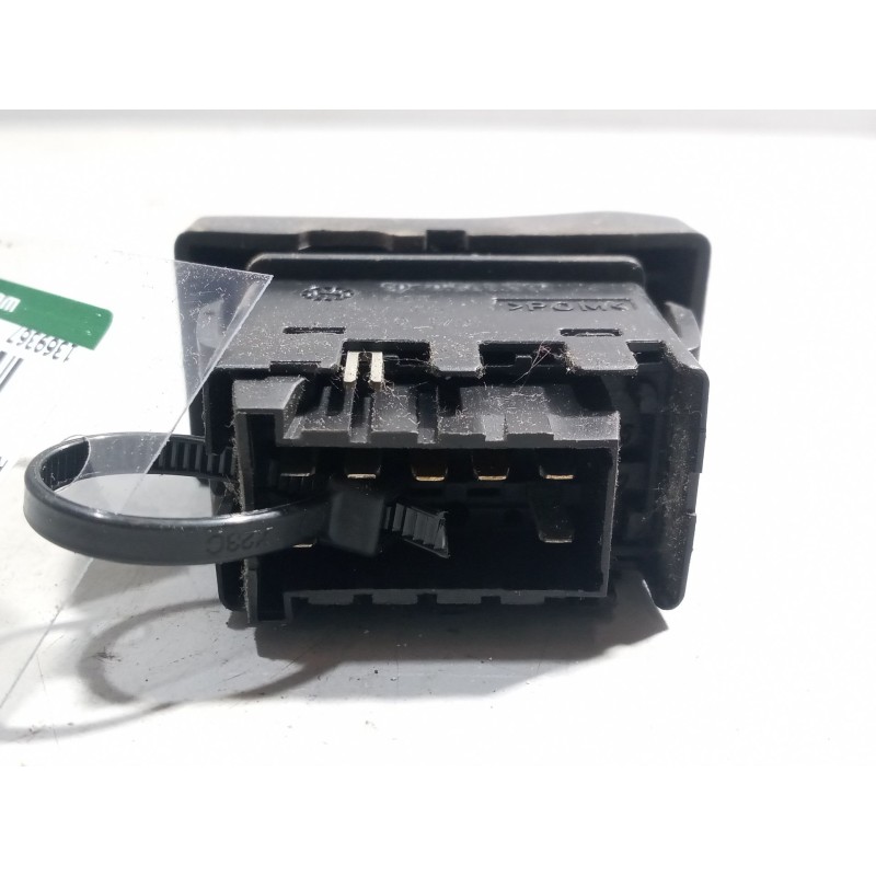 Recambio de interruptor para renault magnum ab diesel referencia OEM IAM 5010589592 - Blanco 2