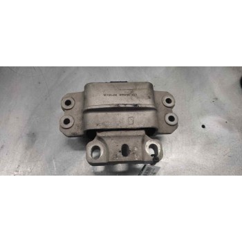 SOPORTE MOTOR IZQUIERDO 