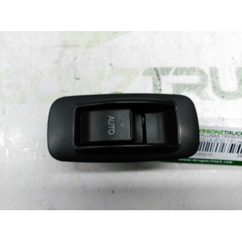 MANDO ELEVALUNAS TRASERO DERECHO 8480102411B1 54035117 