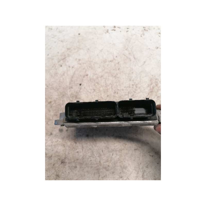 Recambio de centralita motor uce para opel astra g berlina club referencia OEM IAM 0281010267 24417167 3