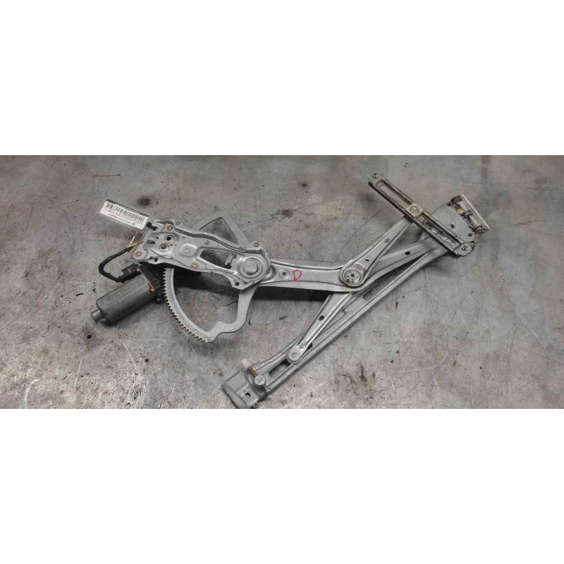 Recambio de elevalunas delantero derecho para ford cougar (mc) v6 referencia OEM IAM 103331101 2 PINS 3