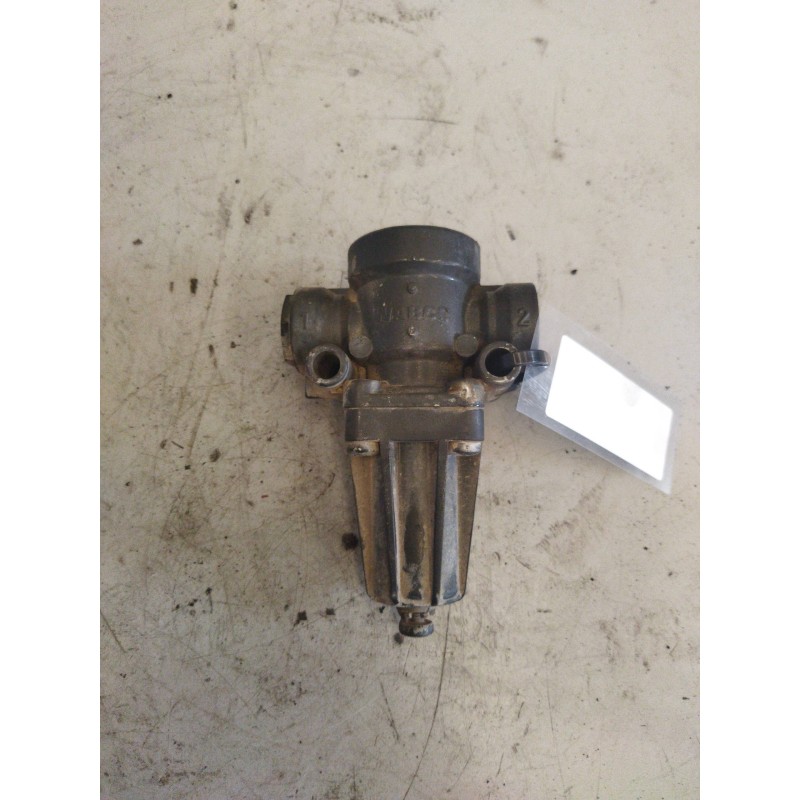 Recambio de valvula aire para man tg - l 12.xxx referencia OEM IAM 81521016295 4750103330 VALVULA LIMITADORA DE PRESION