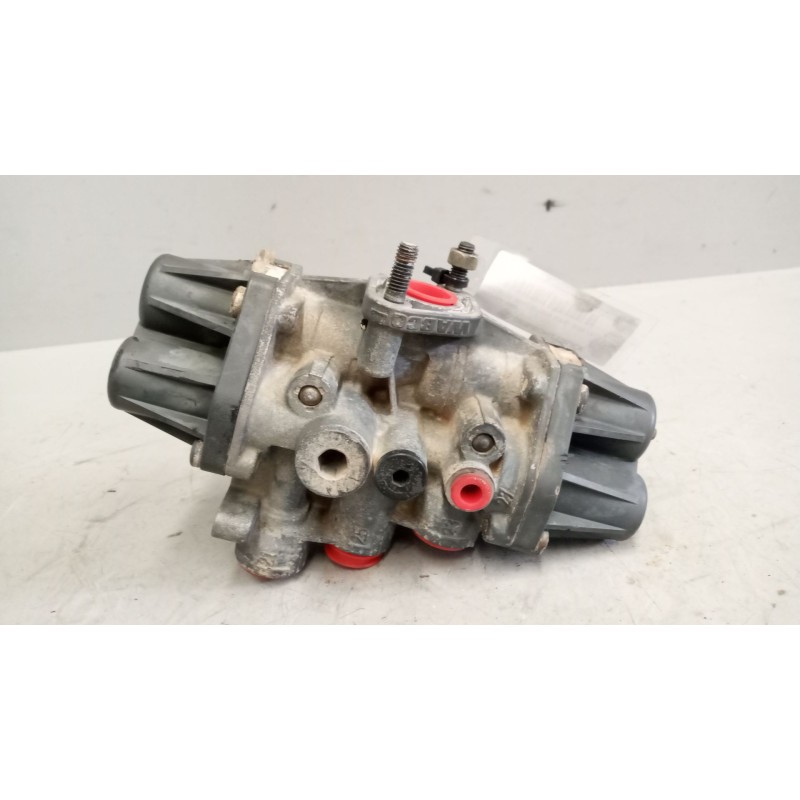 Recambio de valvula aire para mercedes-benz actros 2/3 2 - ejes / 6 cil. 12.0 v6 diesel (om 501 la) referencia OEM IAM 934705005 - Blanco 5