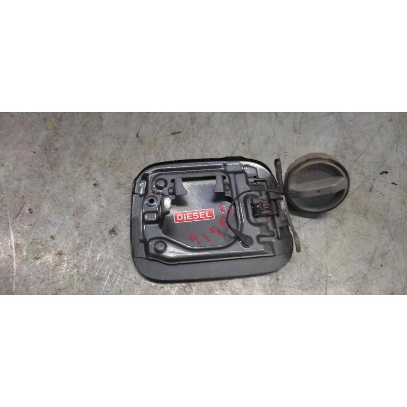 Recambio de tapa exterior combustible para toyota avensis berlina (t25) 2.2 d-4d executive sedán (4-ptas.) referencia OEM IAM - Gris 2
