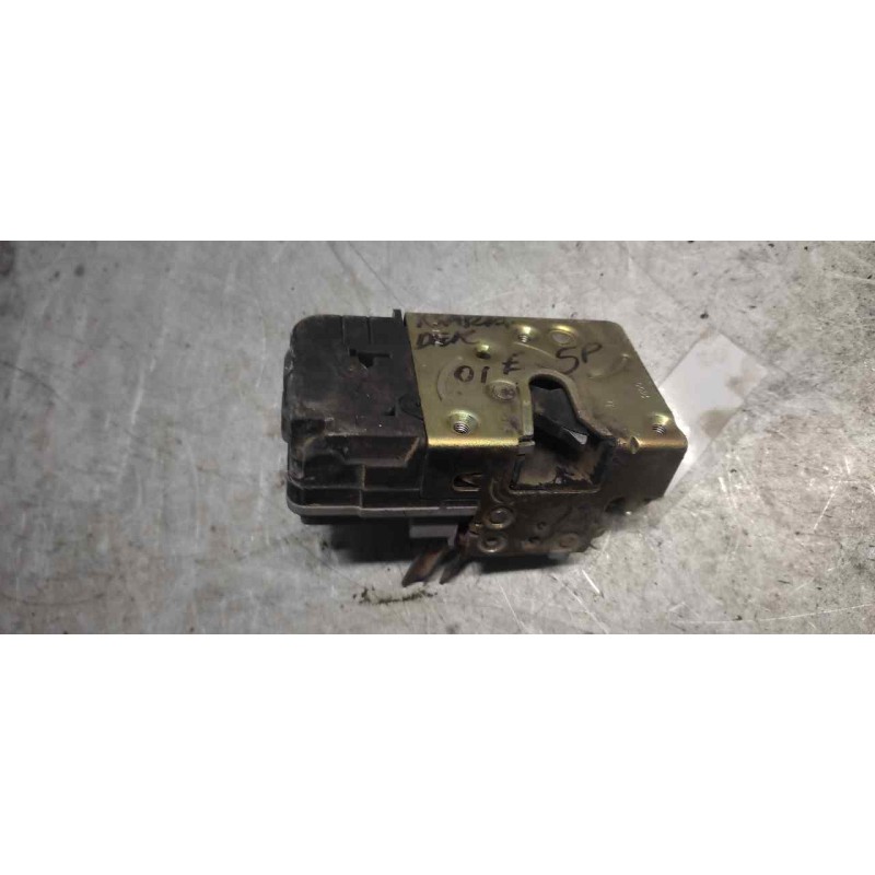 Recambio de cerradura puerta delantera derecha para citroën xsara berlina 1.4 referencia OEM IAM   6 PINS