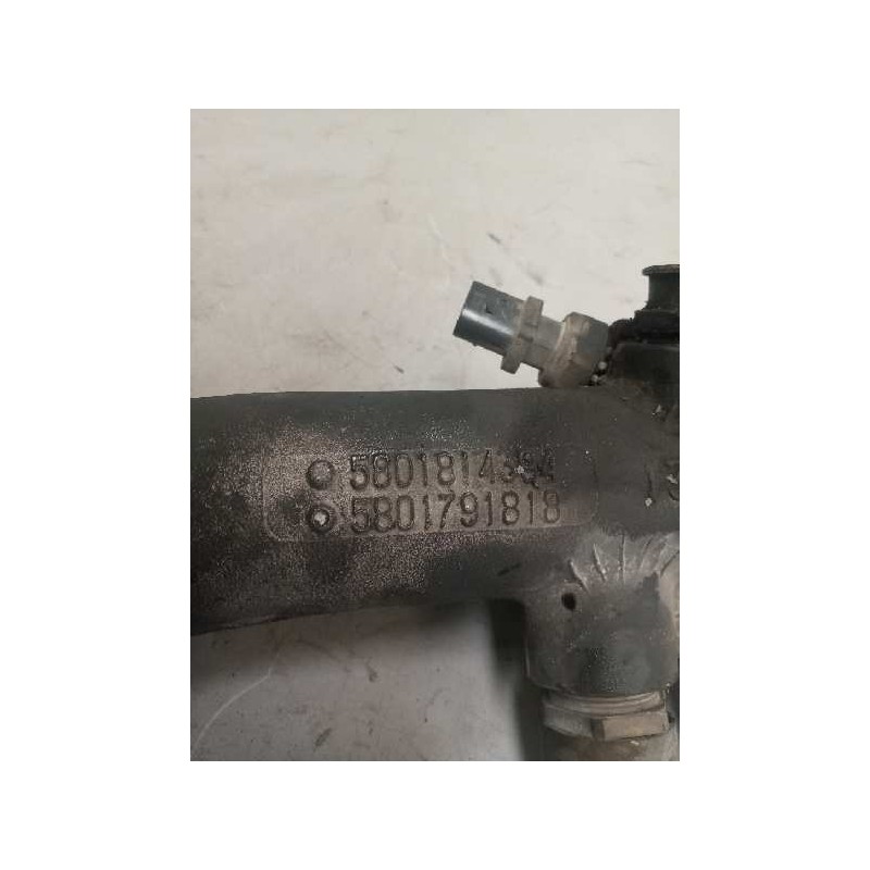 Recambio de tubo para iveco stralis (as) 11.1 diesel referencia OEM IAM 5801814394 5801791818 TUBERIA AGUA REFRIGERANTE - Gris 2
