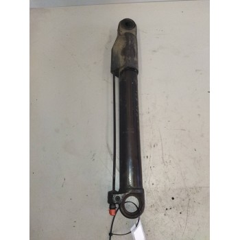 BRAZO ELEVACION CABINA 1075457 