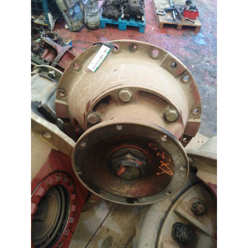 Recambio de grupo para renault trucks dg dg 170.17 referencia OEM IAM 8X39 20 ESTRIAS PALIER 