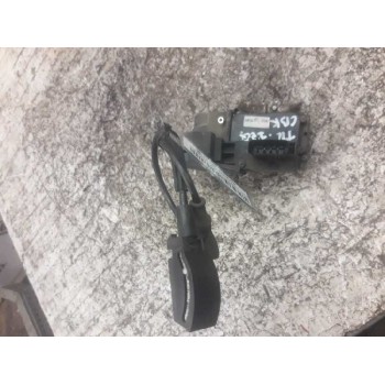Recambio de cerradura puerta trasera izquierda para ford fiesta (cbk) ambiente referencia OEM IAM X6F20BCL0068 4 PINS 