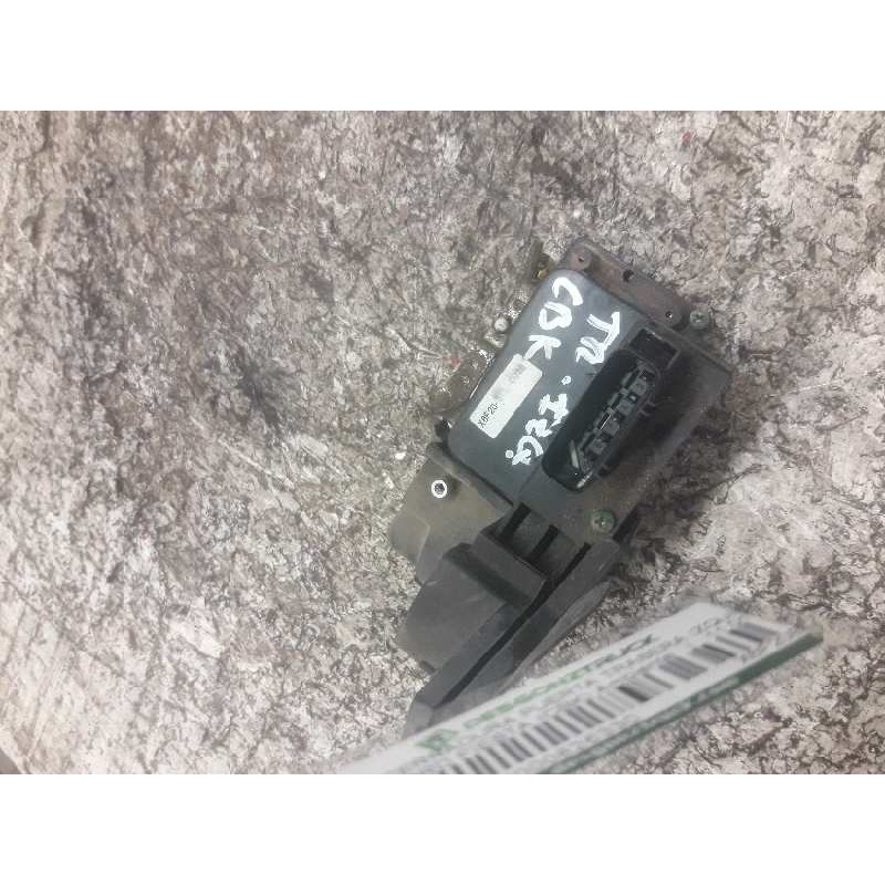 Recambio de cerradura puerta trasera izquierda para ford fiesta (cbk) ambiente referencia OEM IAM X6F20BCL0068 4 PINS 3