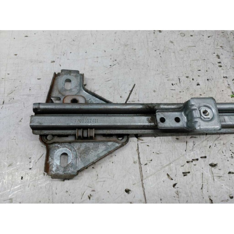 Recambio de elevalunas delantero derecho para renault master desde '98 referencia OEM IAM 7700352491 - Blanco 2