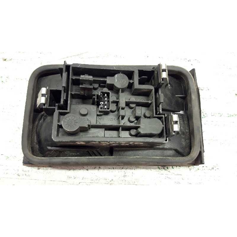 Recambio de piloto trasero izquierdo para citroën xantia berlina 1.9 td seduction referencia OEM IAM 2