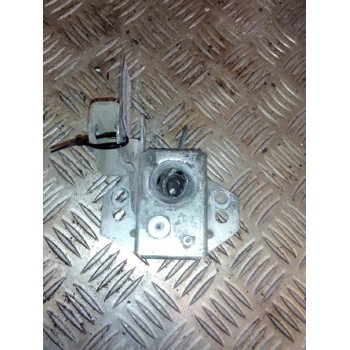 Recambio de cierre calandra para iveco stralis (as) fg /fp  4x2 gran espacio referencia OEM IAM 500398058  