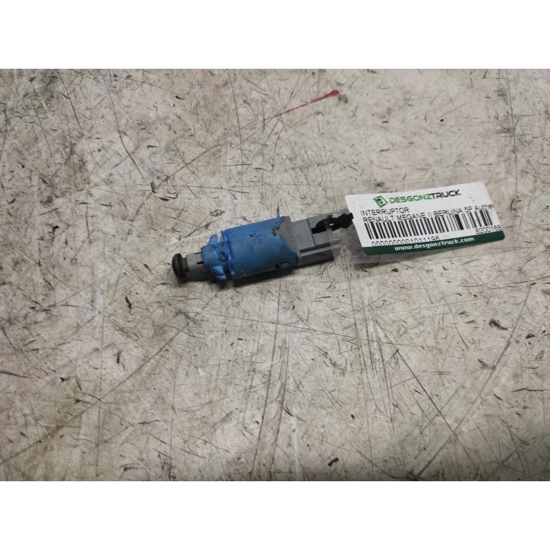 Recambio de interruptor para renault megane ii berlina 5p authentique referencia OEM IAM 8200168239B 2 PINS FRENO