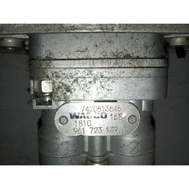 Recambio de palanca freno de mano para renault magnum ab diesel referencia OEM IAM 7420813845 - Blanco 5