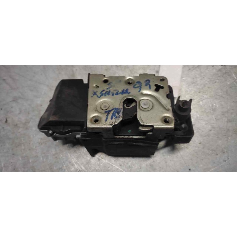 Recambio de cerradura puerta trasera derecha para citroën xsara berlina 1.4 referencia OEM IAM   4 PINS