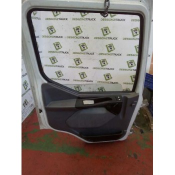 Recambio de puerta delantera izquierda para renault midlum fg xxx.10    e5 cabina para dormir referencia OEM IAM   