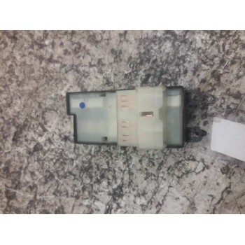 Recambio de mando elevalunas delantero izquierdo para nissan almera (n16/e) acenta referencia OEM IAM  14 PINS 