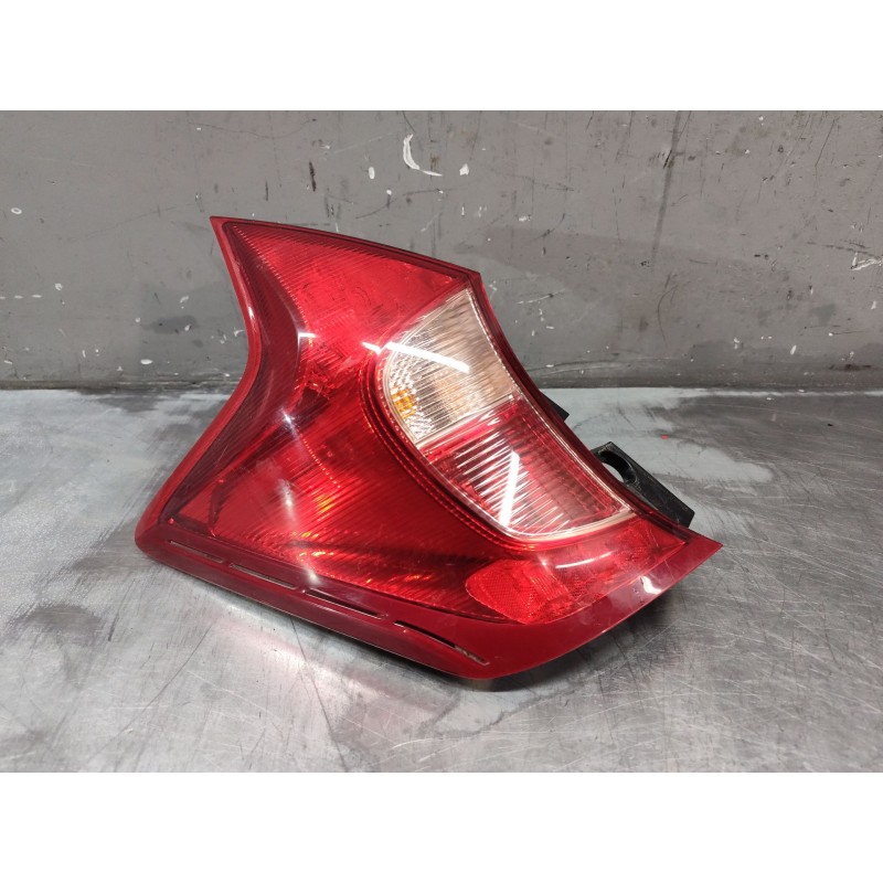 Recambio de piloto trasero izquierdo para nissan note (e12) 1.2 referencia OEM IAM   