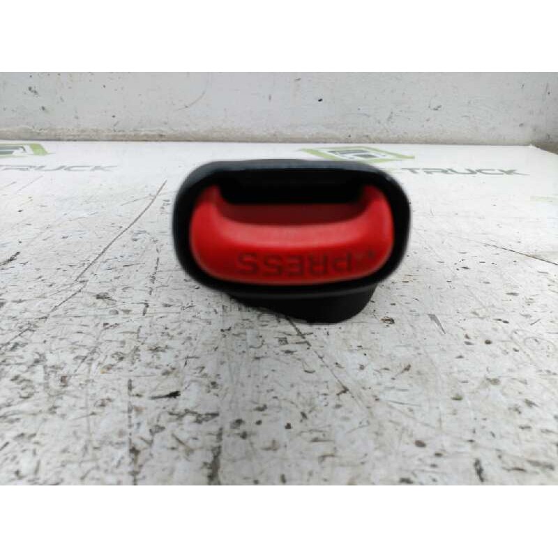 Recambio de enganche de cinturon trasero central para chrysler jeep gr.cherokee (wj/wg) 3.1 td laredo referencia OEM IAM - Negro 3