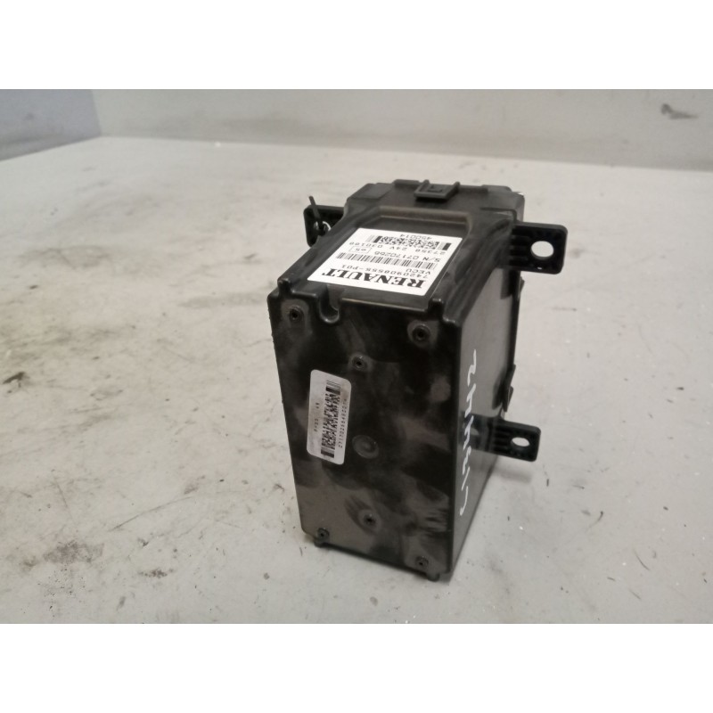Recambio de modulo electronico para renault magnum ab 2005 referencia OEM IAM 7420908555 CENTRALITA VECU - Blanco 2