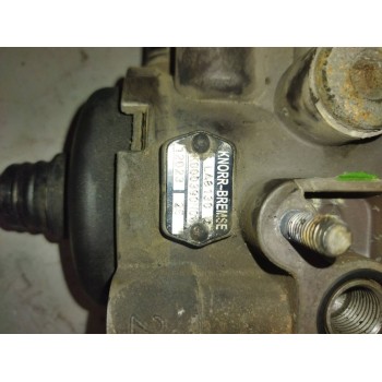 Recambio de valvula aire para daf serie xf105.xxx fsa 4x2 space-cab referencia OEM IAM 1738764 LA8130 K00039N0