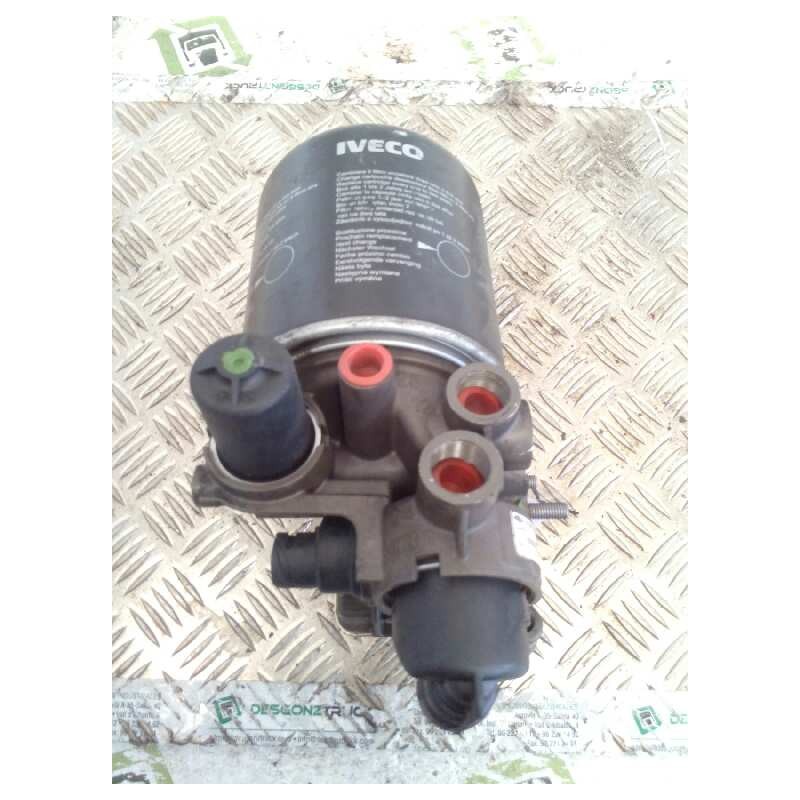 Recambio de valvula aire para iveco stralis (as) fsa t / fp lt 4x2 gran espacio referencia OEM IAM LA8606 K040604 VALVULA SECADO - Blanco 3