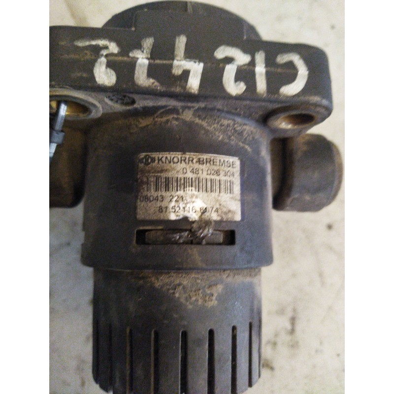 Recambio de valvula aire para man tg - l 12 referencia OEM IAM 81521166074 0481026304 - Amarillo 2