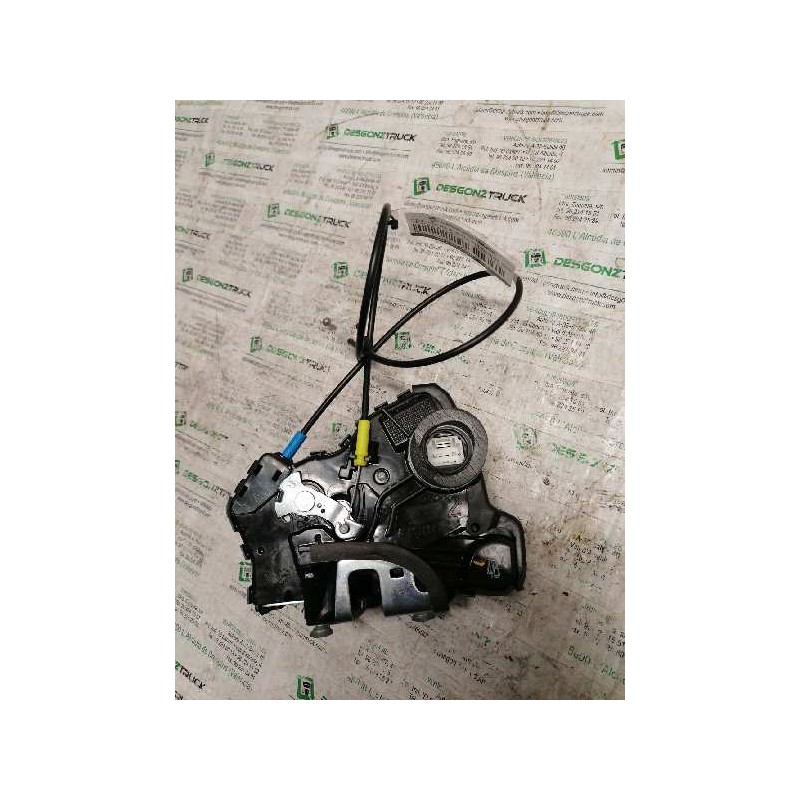 Recambio de cerradura puerta delantera derecha para toyota auris live referencia OEM IAM  4 PINS - Blanco 2
