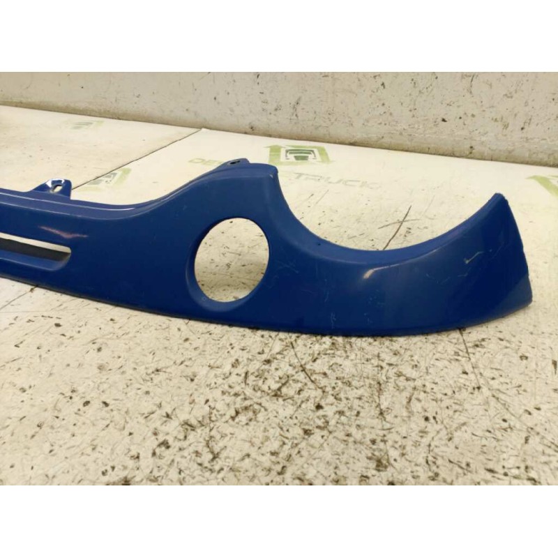 Recambio de rejilla delantera central para daewoo matiz cd referencia OEM IAM - Azul 3