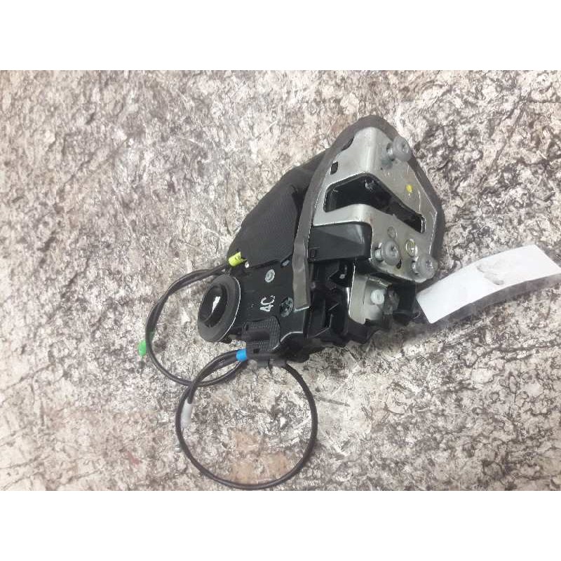 Recambio de cerradura puerta trasera derecha para toyota auris live referencia OEM IAM C0414 4 PINS 