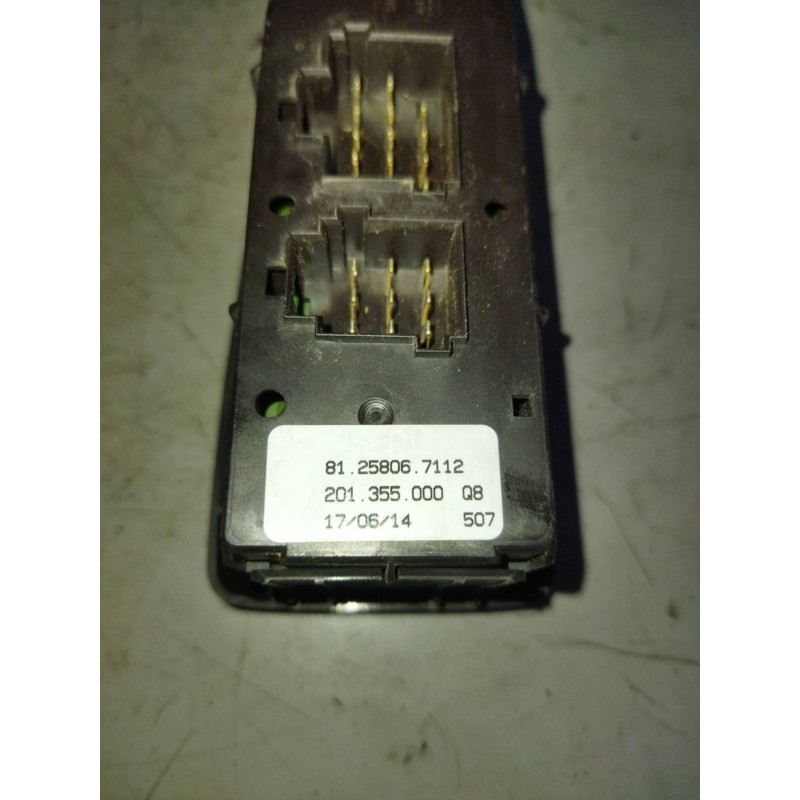 Recambio de mando elevalunas delantero derecho para man tgx 18.480 12.4 diesel referencia OEM IAM 81258067112 - Blanco 3