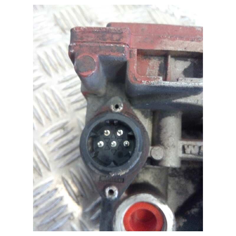 Recambio de valvula aire para iveco stralis (as) fsa t / fp lt 4x2 gran espacio referencia OEM IAM 4802040010  VALVULA CONTROL R - Blanco 4