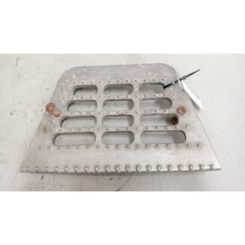 Recambio de huella peldaño para daf serie xf105.xxx 12.9 diesel referencia OEM IAM 962643  