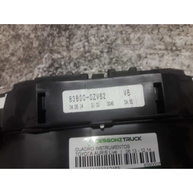 Recambio de cuadro instrumentos para toyota auris live referencia OEM IAM 838000ZV62 40/13 PINS - Blanco 2