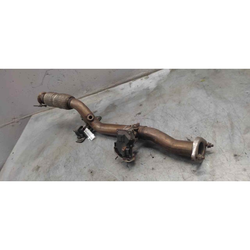 Recambio de flector tubo escape para nissan qashqai (j11) acenta referencia OEM IAM - Blanco 3