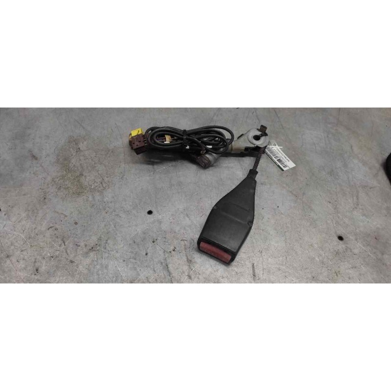 Recambio de pretensor airbag derecho para nissan primastar (x83) combi, 6 plazas, batalla corta referencia OEM IAM - Gris 2
