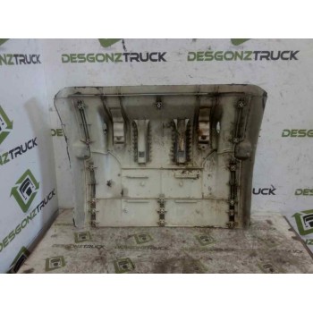 Recambio de guardabarros trasero izquierdo para volvo fh xxx 12.8 diesel referencia OEM IAM   
