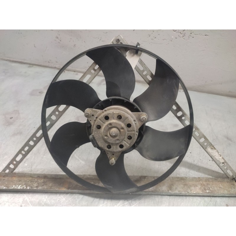 Recambio de electroventilador para opel movano combi medio 3.5t referencia OEM IAM 864110D  2 PINS - Blanco 2